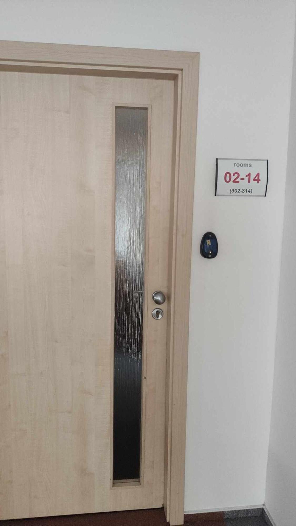 Parkcentrum Lowcost Hotel Near Center Of Острава Экстерьер фото